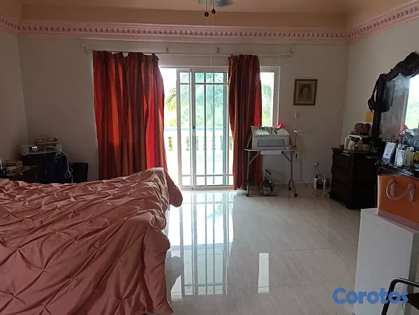 casas vacacionales y villas - VILLA EN JUAN DOLIO 3