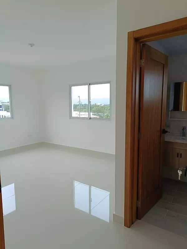 apartamentos - Hermoso Apartamento 6to Nivel Disponible en Jardines del Sur  3