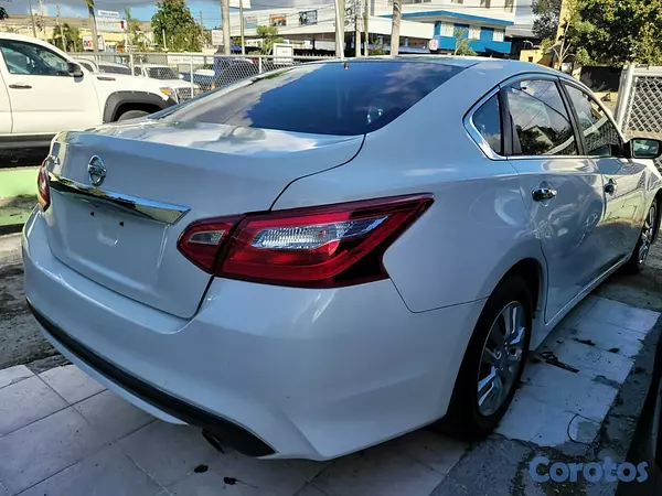 carros - Nissan Altima S 2017 6