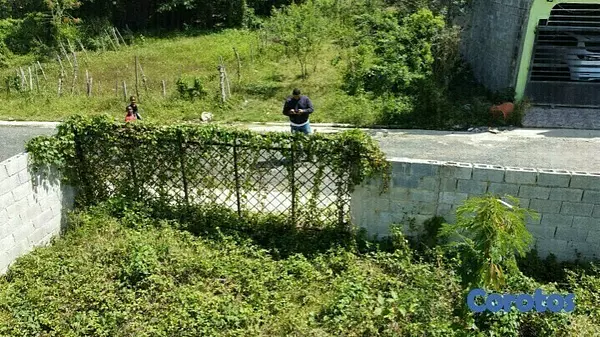 solares y terrenos - Dos terrenos contiguos de 135m cada uno total 270m santo domingo este. 5