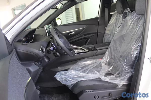 jeepetas y camionetas - Peugeot 5008 Allure 9
