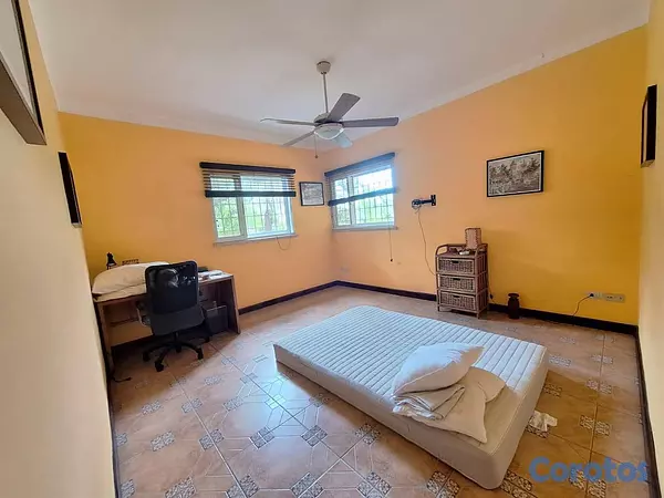 casas - Casa de 4 habitaciones 4 baños en venta en Cuesta  8