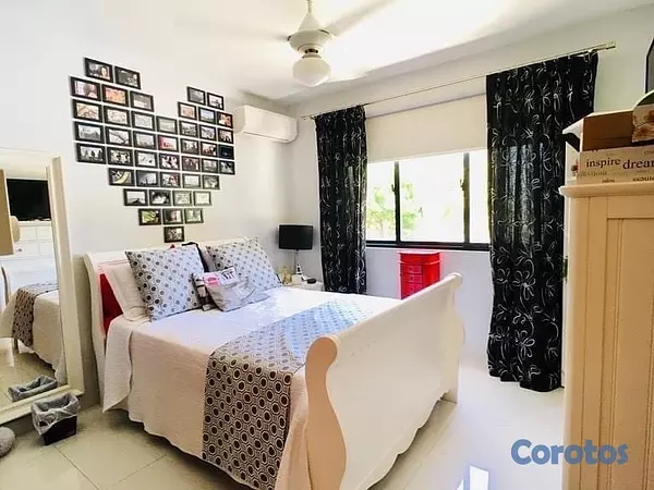 apartamentos - vendo Evaristo Morales tercer nivel tres habitaciones 2.5 baños dos parqueos  3