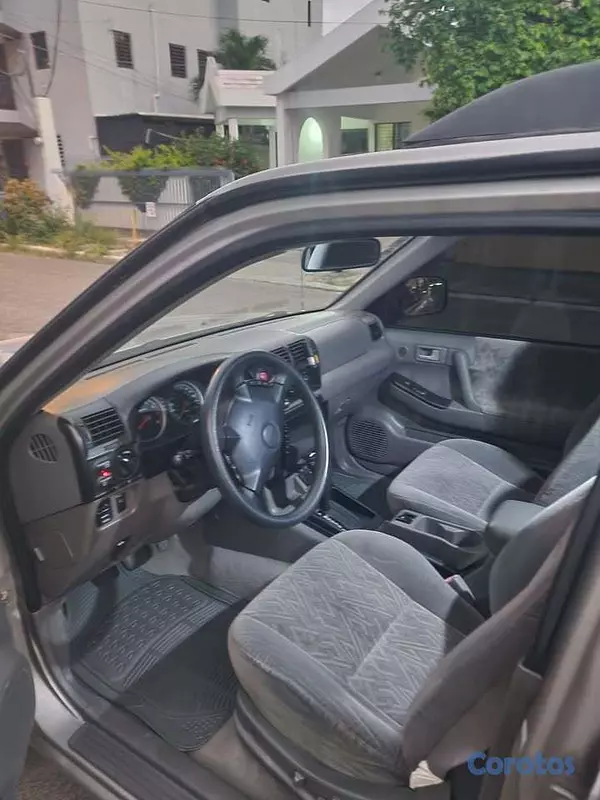 jeepetas y camionetas - Impecable Isuzu Rodeo 2004 6