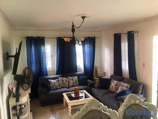 casas - Casa de 3 Niveles en el RESIDENCIAL MIRADOR DEL OE 4