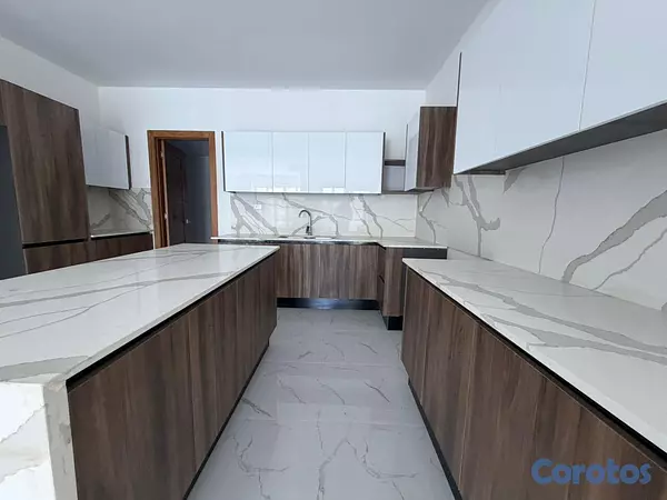 apartamentos - Apartamento en alquiler en bella vista de tres habitaciones 4