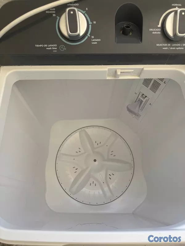 electrodomesticos - Vendo Nevera y lavadora Frigidaire por motivo de v 5