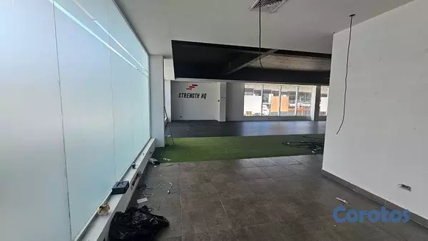 oficinas y locales comerciales - Commercial Space for Lease at Plaza Metropolitana  12