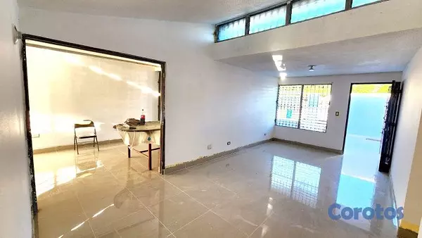 casas - Espaciosa Casa en Alquiler, en Miramar  Santo Domi 13
