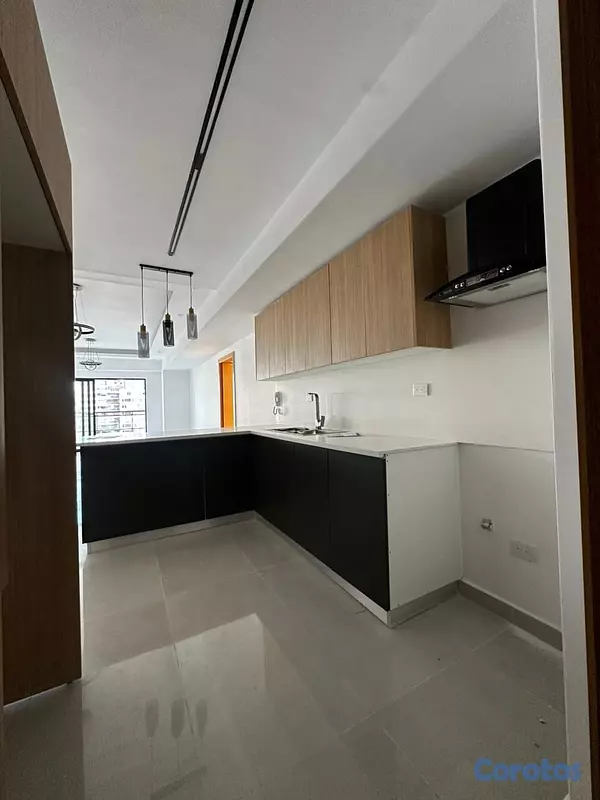 apartamentos - Alquiló Apartamento Con Línea Blanca  de 1HAB-Torr 12