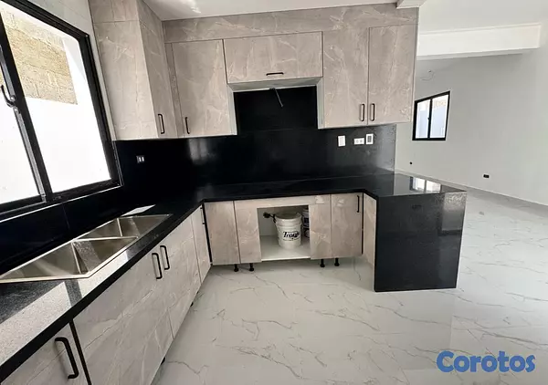 casas - venta de casa de lujo con piscina en la autopista de san isidro Santo Domingo  7