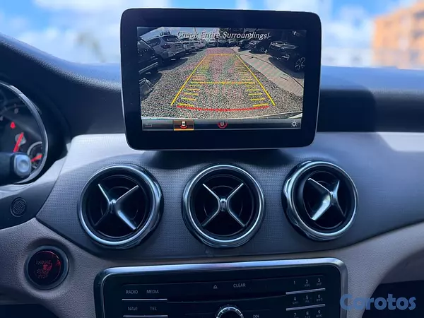 jeepetas y camionetas - Mercedes Benz GLA250 4 Matic 2018 6