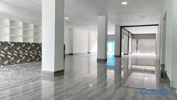 oficinas y locales comerciales - Alquiler local comercial primer nivel 4
