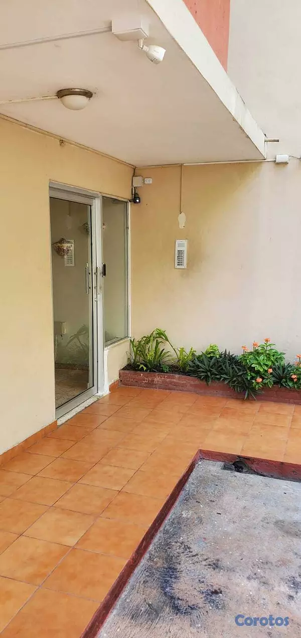 apartamentos - Vendo Apartamento Clásico Bella Vista Sur  2