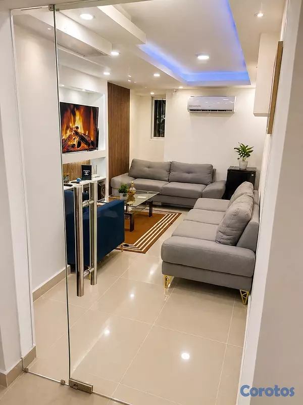 casas - Amplia y Hermosa Propiedad en Santo Domingo Este con Apartamento Independiente 6