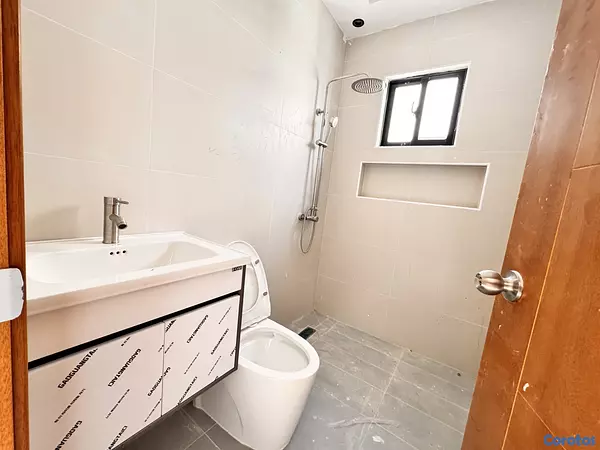 casas - venta de casa en la autopista de san isidro brisa oriental Santo Domingo este  10