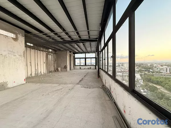 oficinas y locales comerciales - Local en Alquiler en Piantinin 14