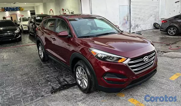 jeepetas y camionetas - Se vende tucson como nueva  5