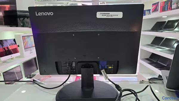 computadoras y laptops - Monitor lenovo de 20 Pulgadas Vga New 3