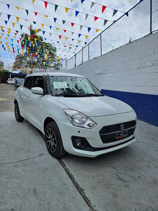 carros - SUZUKI SWIFT  1