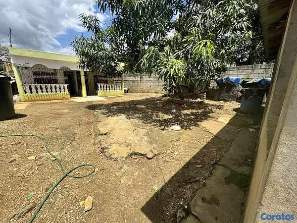 otros inmuebles - venta de Solar en venta con 7 casas en San Isidro Carretera Mella Santo Domingo  5