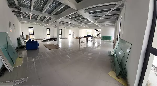 oficinas y locales comerciales - Local en arroyo hondo  3