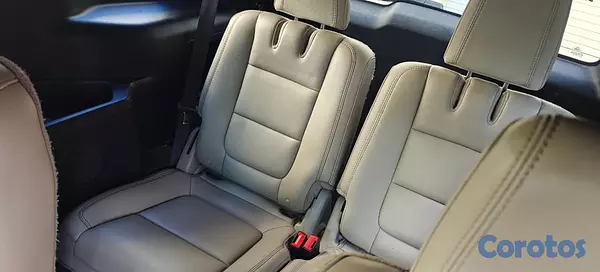 jeepetas y camionetas - Vendo Ford Explorer 2013 16