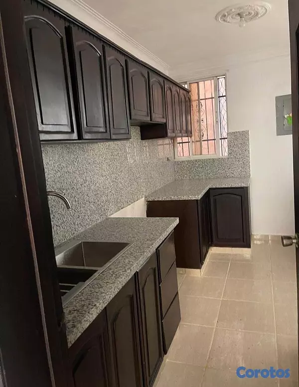 apartamentos - venta de apartamento en Alma Rosa 3er nivel de 135mts Santo Domingo  7