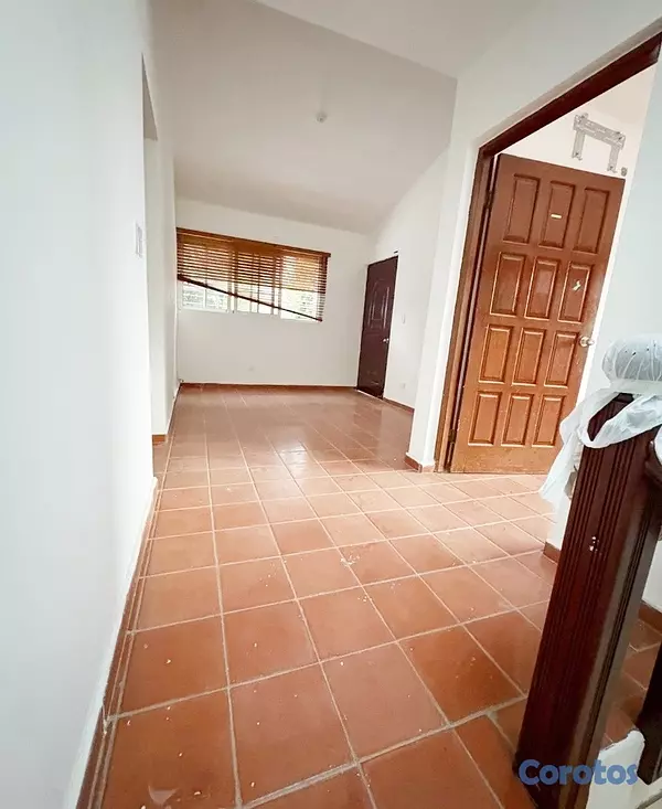 oficinas y locales comerciales - se alquila casa  5