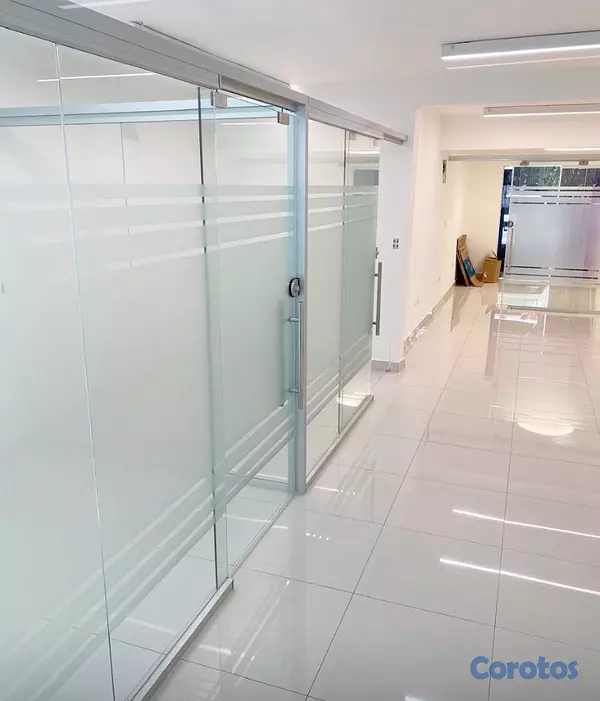 oficinas y locales comerciales - se alquila local  6