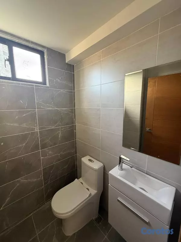 apartamentos - Se Vende Apartamento en Renacimiento 7