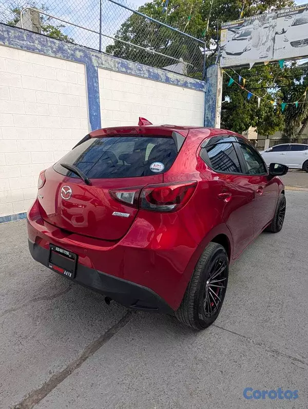 carros - MAZDA DEMIO 2020 13