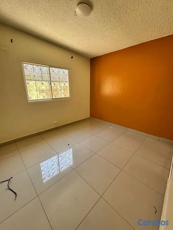 casas - Alquiler de Casa en Los Prados 3