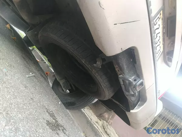jeepetas y camionetas - Ford Explorer XLT 4WD 2