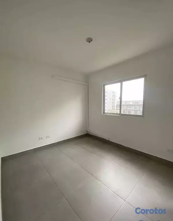 apartamentos - alquiló independencia jardines del Sur dos habitaciones dos baños parqueo balcón 2