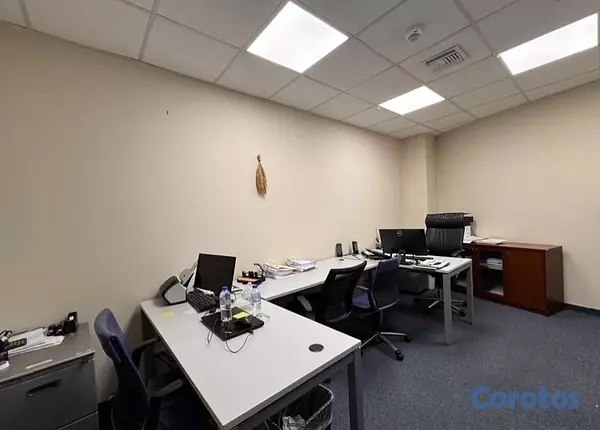 oficinas y locales comerciales - Local de 1582mts Un Nivel Completo - Piso Alto en Torre de Prestigio -  8