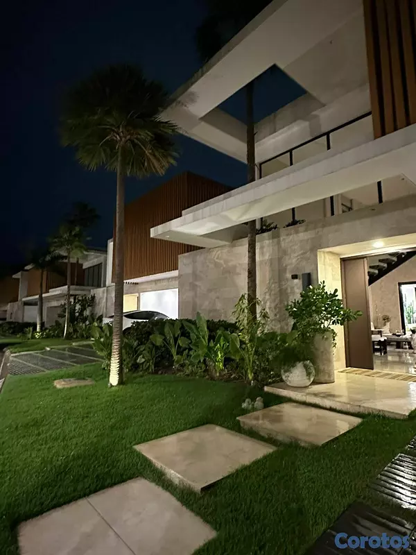 casas - CASA EN VENTA LAS CARMELITAS  18