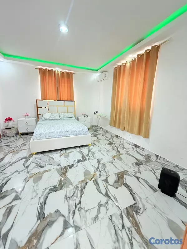 apartamentos - venta de apartamento 2do piso con 260mts y piscina en autopista de san isidro  18