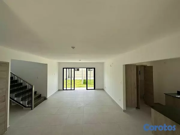 casas - Casa duplex de dos niveles en Punta Cana 2