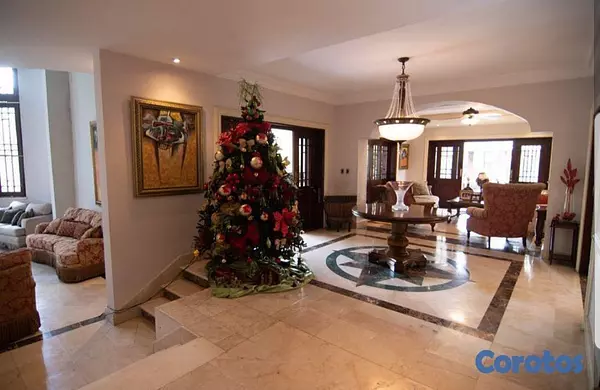 casas - Casa en Isabel Villas de 5 habitaciones  5