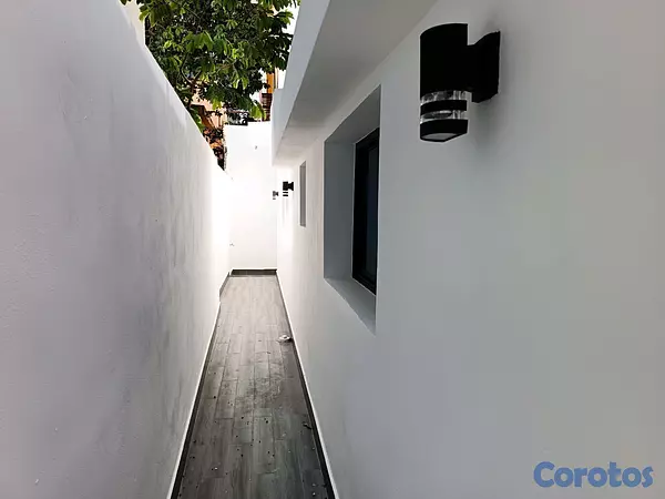 apartamentos - Apartamento Autopista De San Isidro Primer Piso De 2 Niveles 3 Hab 2 Parqueos
 8