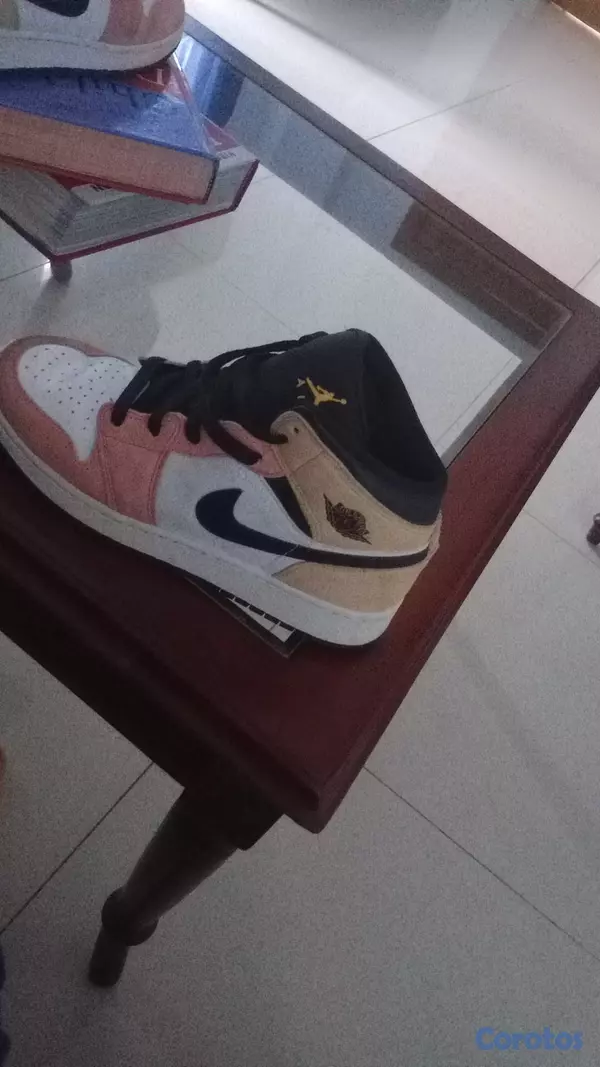 ropa y zapatos - Nike aire Jordan originales 3