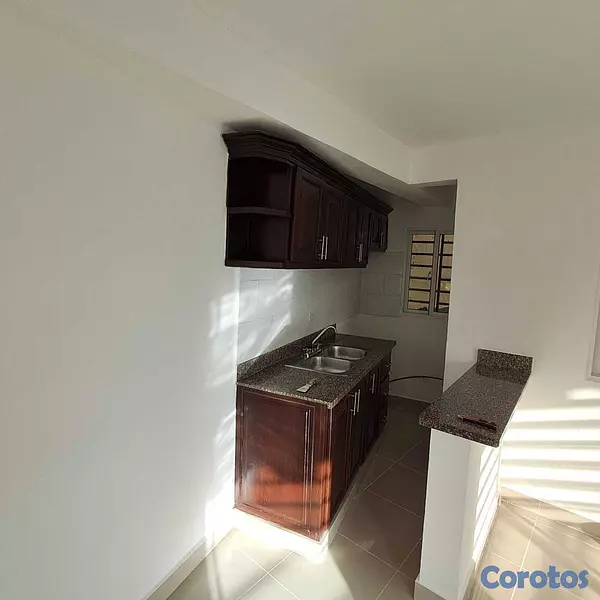 apartamentos - DISPONIBILIDAD DE APARTAMENTO EN BUEN ESTADO 5