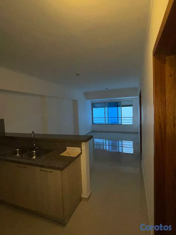 apartamentos - Apartamento en Alquiler en 6to Piso en Ensanche Paraíso
 PD635 5