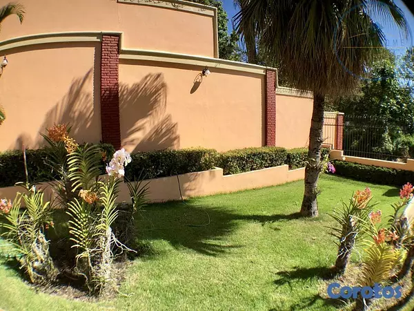 casas - Prestigiosa Exclusiva y Lujosa Residencia en Cuesta Hermosa III ID 1949 6