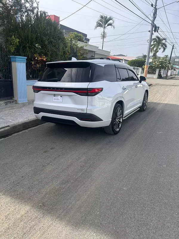 jeepetas y camionetas - lexus th 350 2024  5