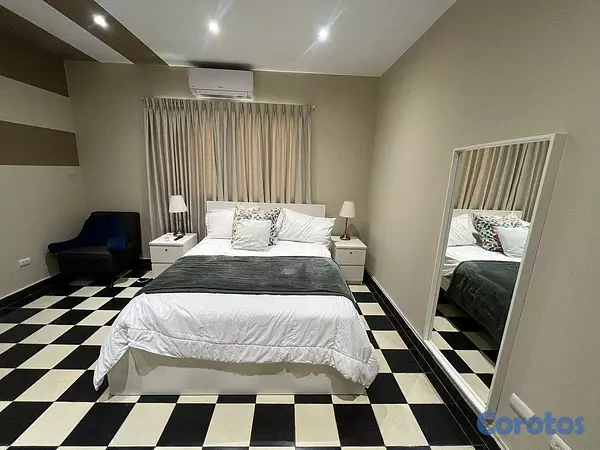 oficinas y locales comerciales - Casa en Venta en Gazcue, Santo Domingo | Ideal para Clínica o Centro de Estética 8