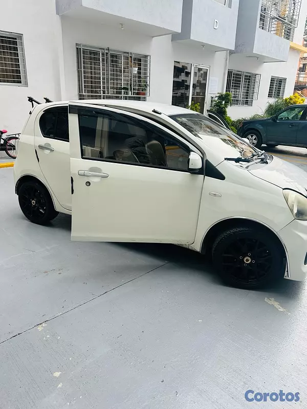 carros - Carro Daihatsu Mira 2015 12