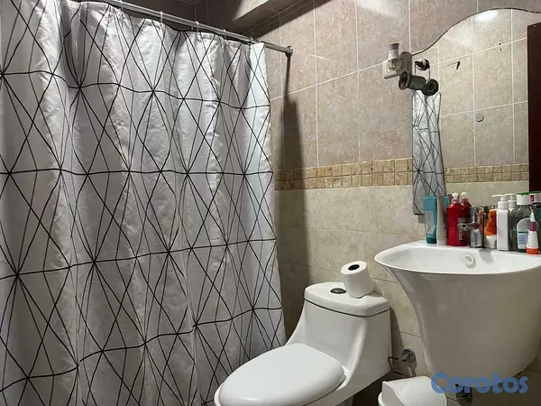 apartamentos - Ven y visita este Hermoso Apto que está ubicado en la. Av.Cayetano Germosèn  8
