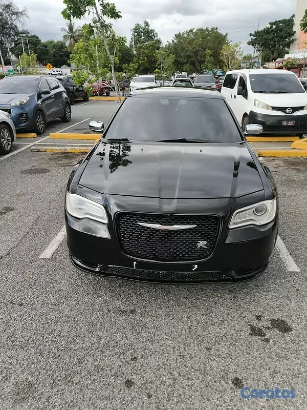 carros - Crayler 300 del 2015  2